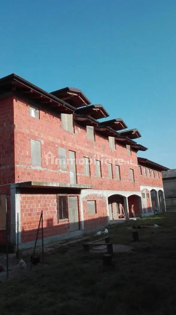 Villa a schiera via Roma 8, Casanova Elvo - foto 2