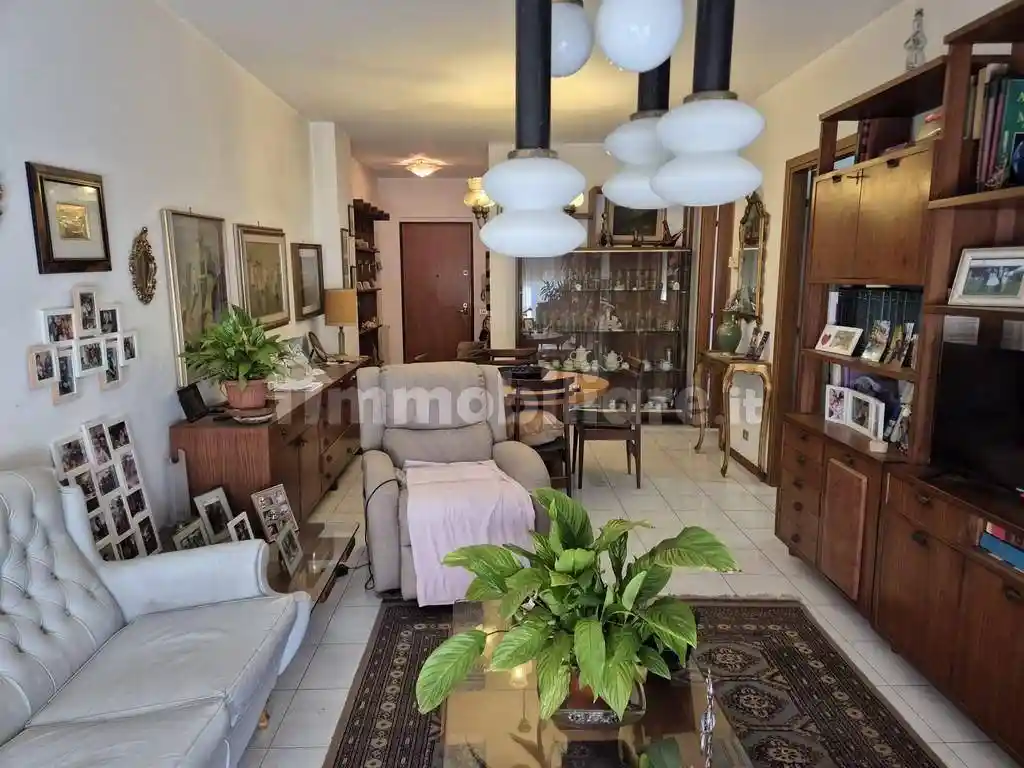 Appartamento in vendita a Carrara