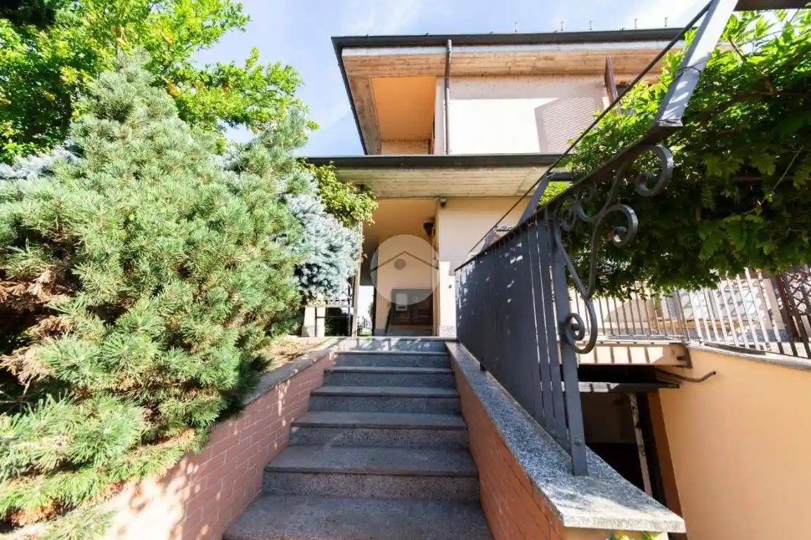 Villetta a schiera - foto 2