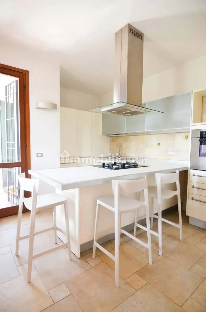 Appartamento in affitto a Modena