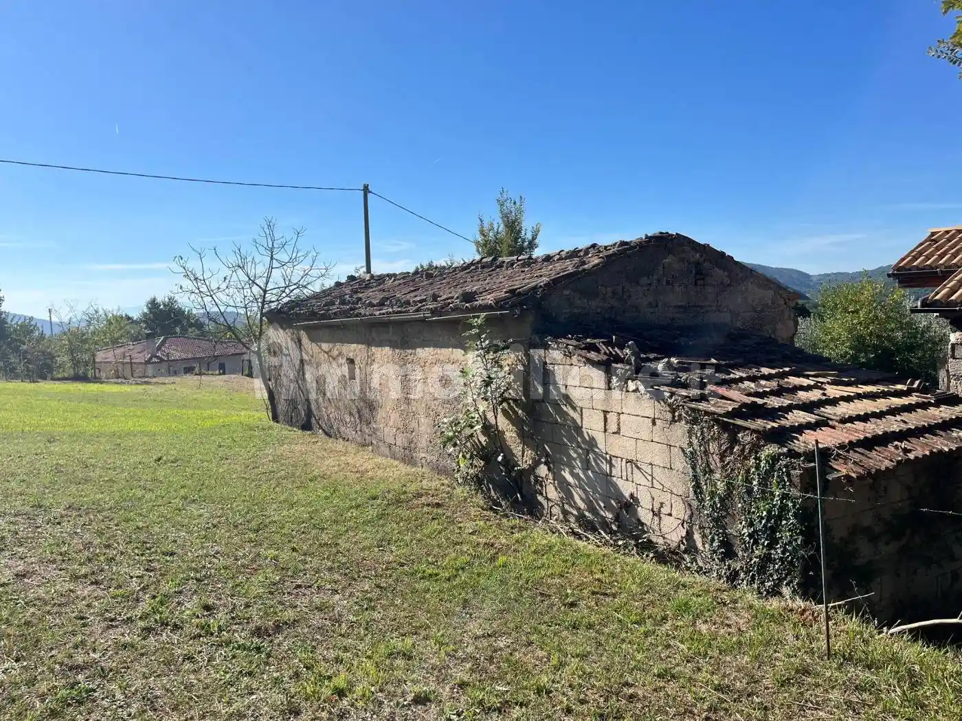 Rustico via Santa Barbara, Vico nel Lazio - foto 2