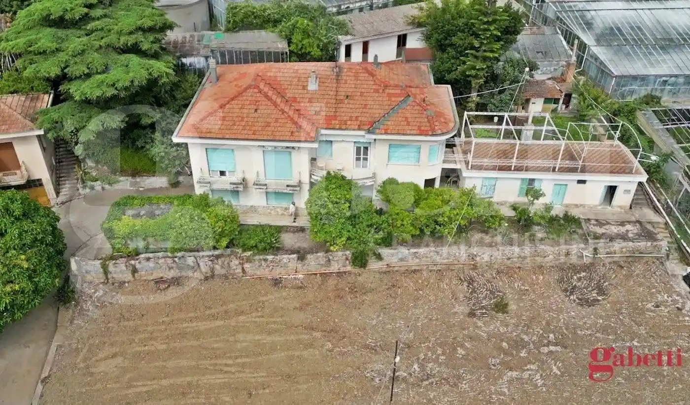 Villa in vendita a Sanremo