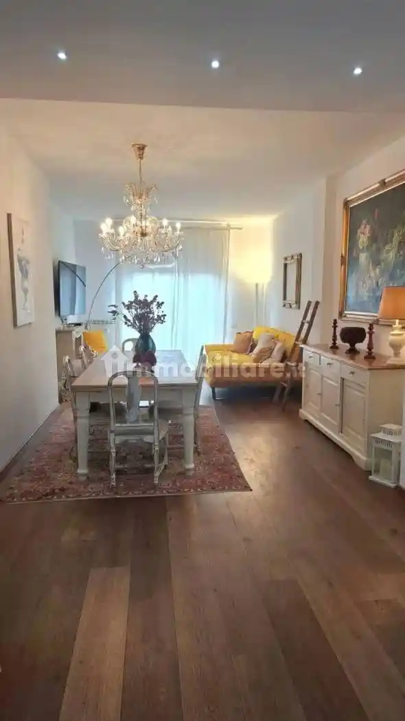 Appartamento in vendita a Carrara