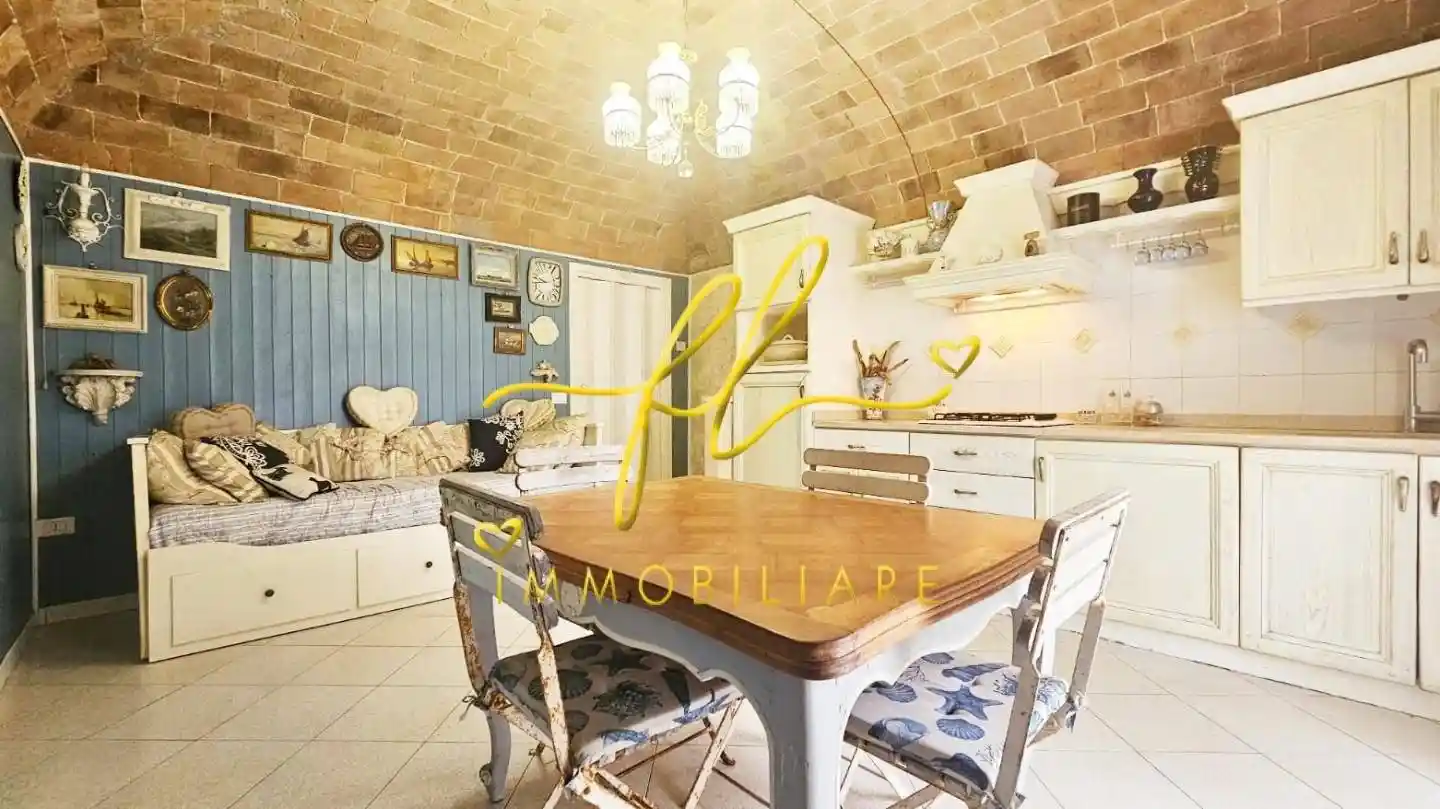 Appartamento in vendita a Cecina