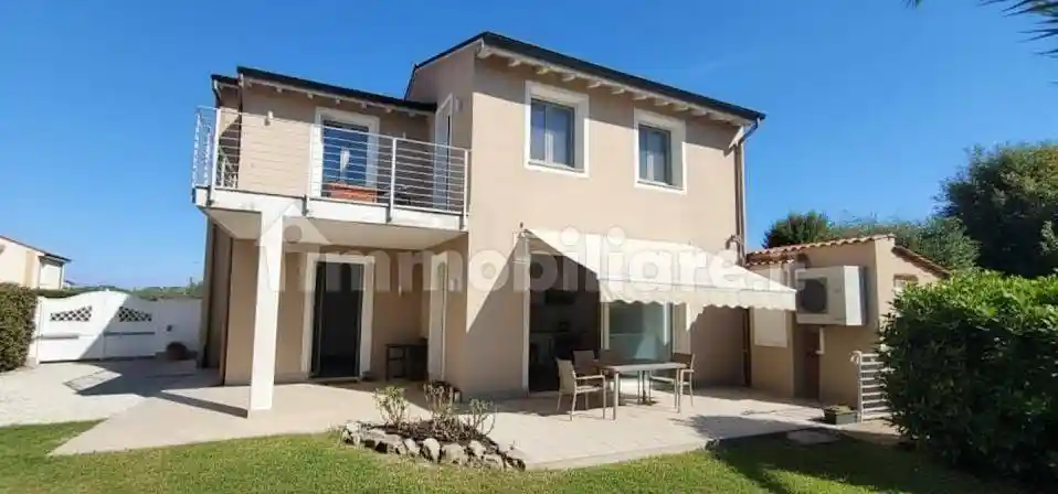 Villa in vendita a Montopoli in Val d'Arno