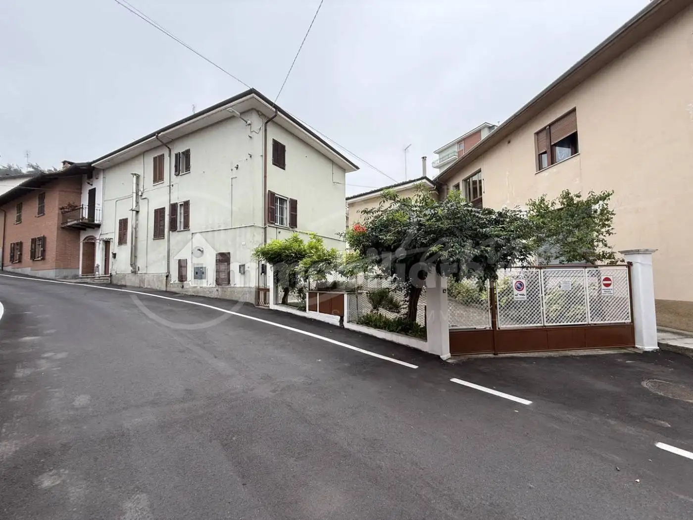 Casa indipendente in vendita a Isola d'Asti