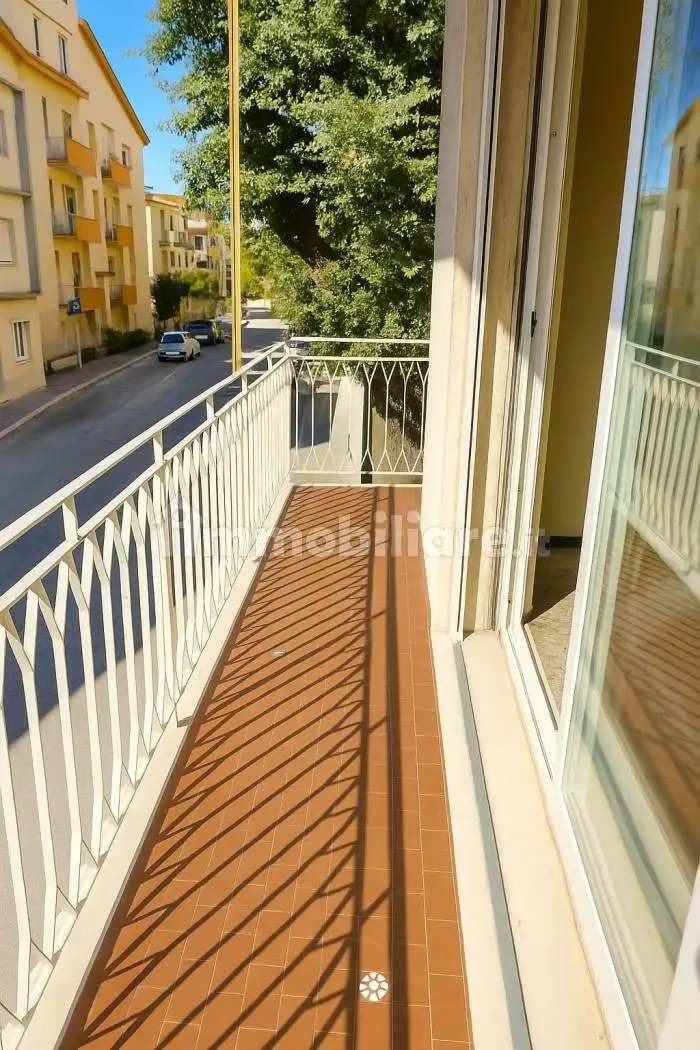 Quadrilocale viale Olimpia Corraducci 15, Centro, Camerano - foto 4