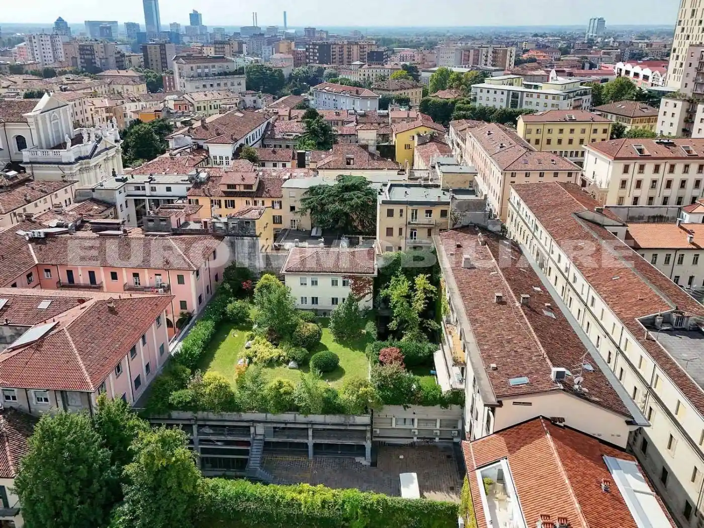 Quadrilocale Contrada delle bassiche 45, Loggia - Garibaldi, Brescia - foto 2