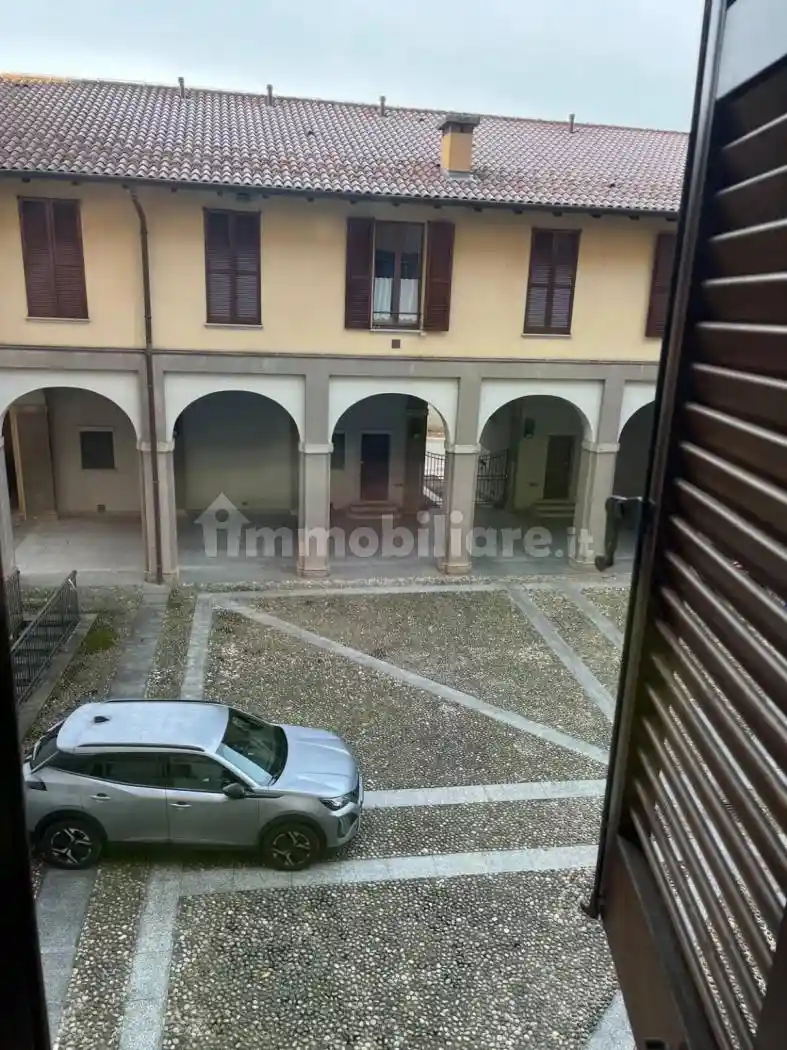 Appartamento in affitto a Tradate