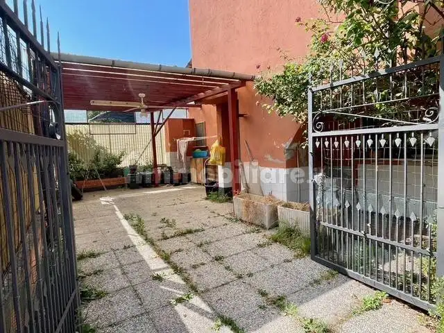 Casa indipendente in vendita a Lesegno