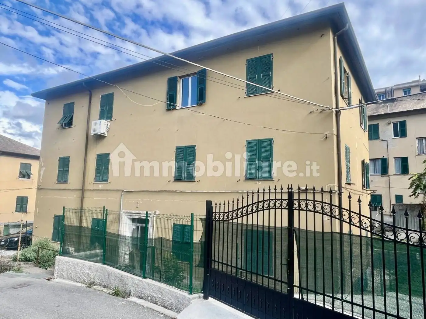 Appartamento in vendita a Genova