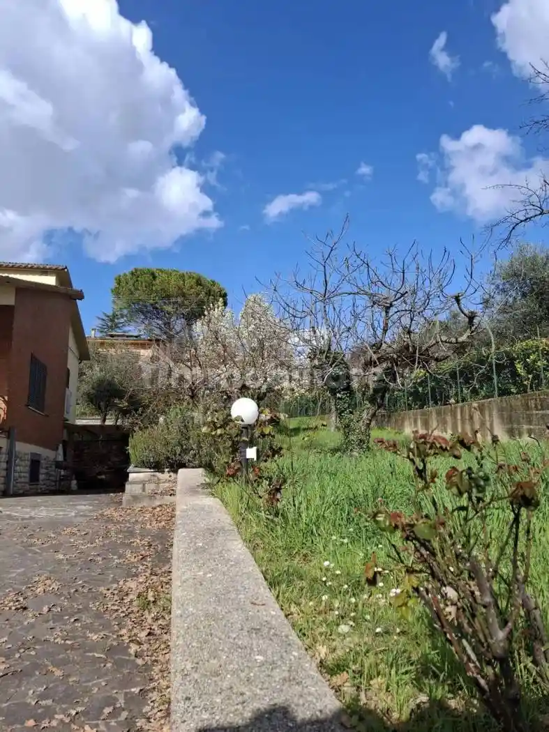 Villa unifamiliare Urb. Montelaguardia Neighbourhood: Montelaguardia, Montelaguardia, Perugia - foto 5