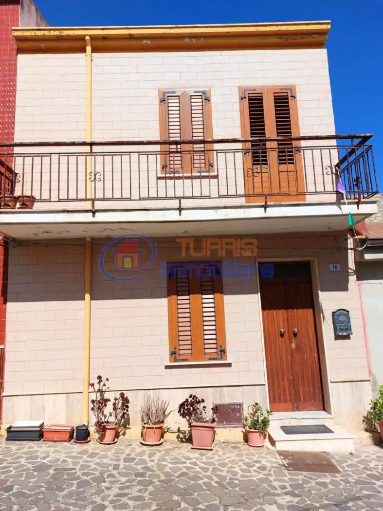 Casa indipendente in vendita a Cargeghe