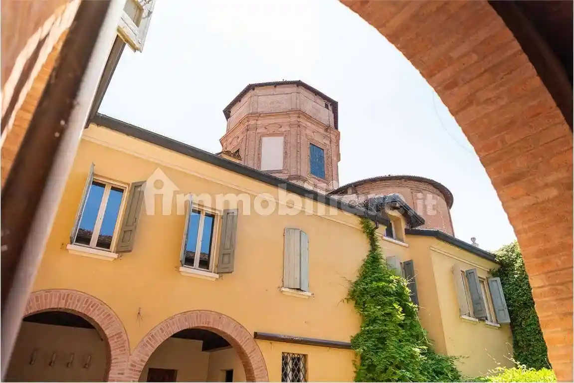 Villa in vendita a Carpi