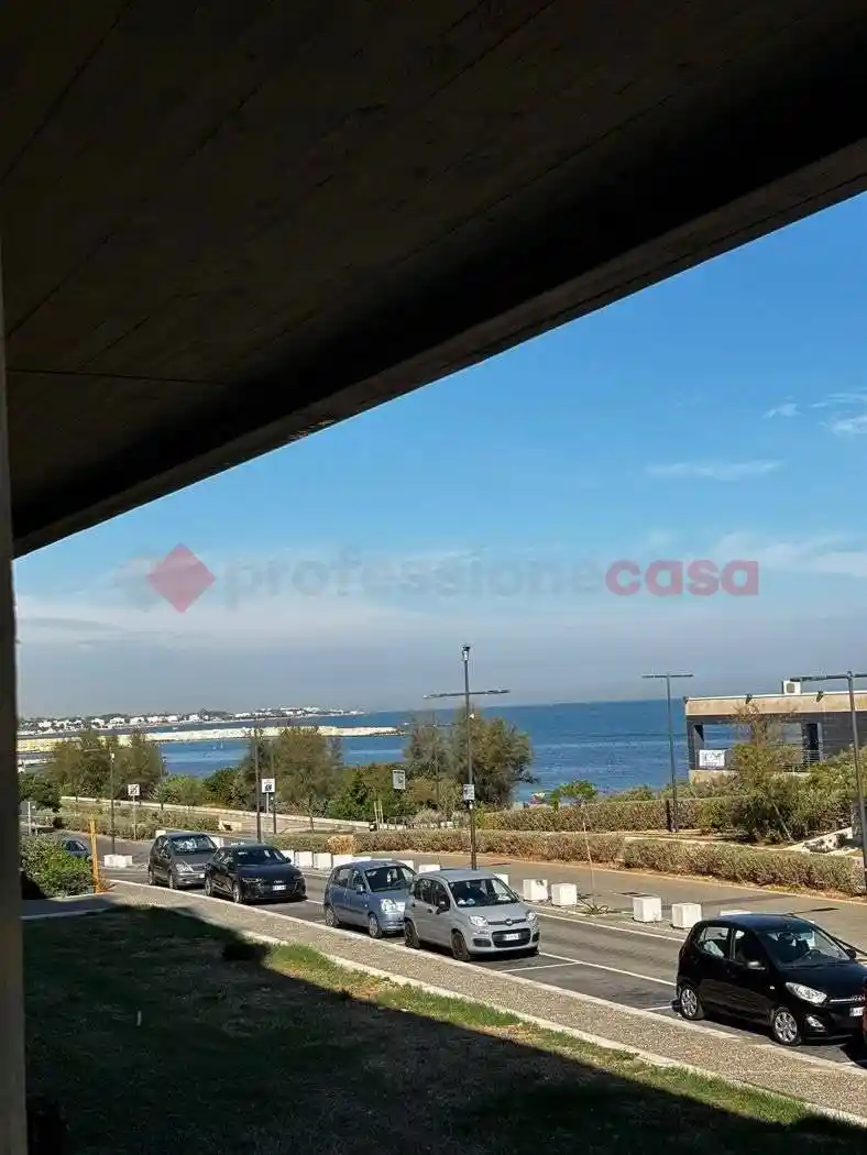 Appartamento in vendita a Bari