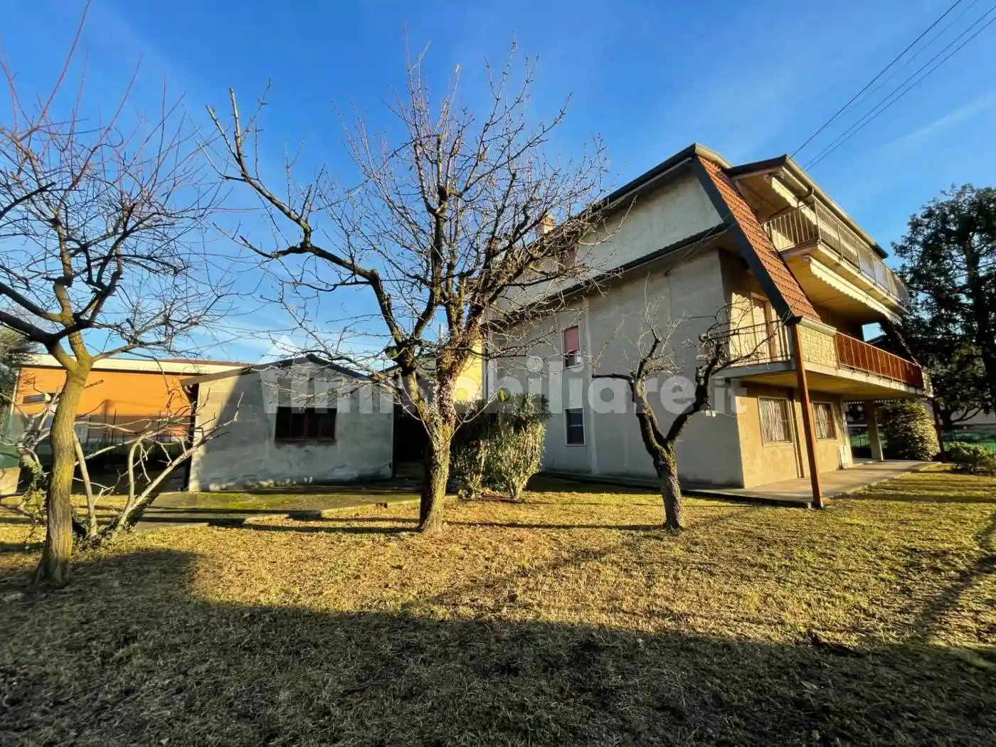 Appartamento in vendita a Levate