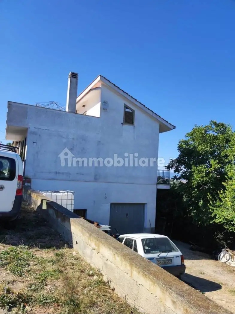 Casa indipendente in vendita a Monteodorisio