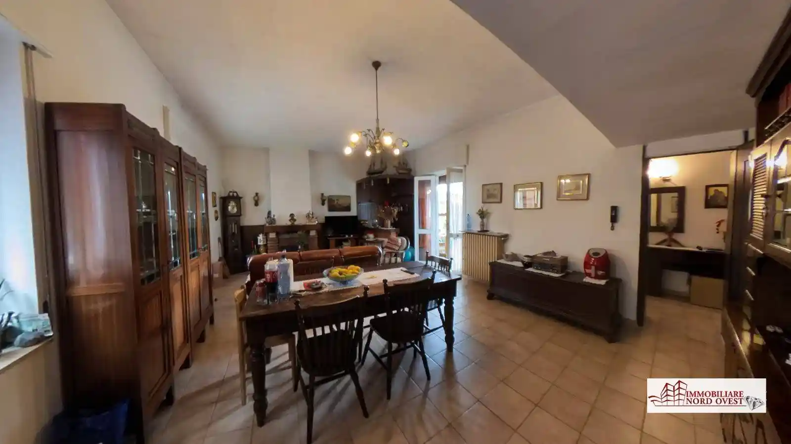 Quadrilocale via Umberto I 60, Casorezzo - foto 2