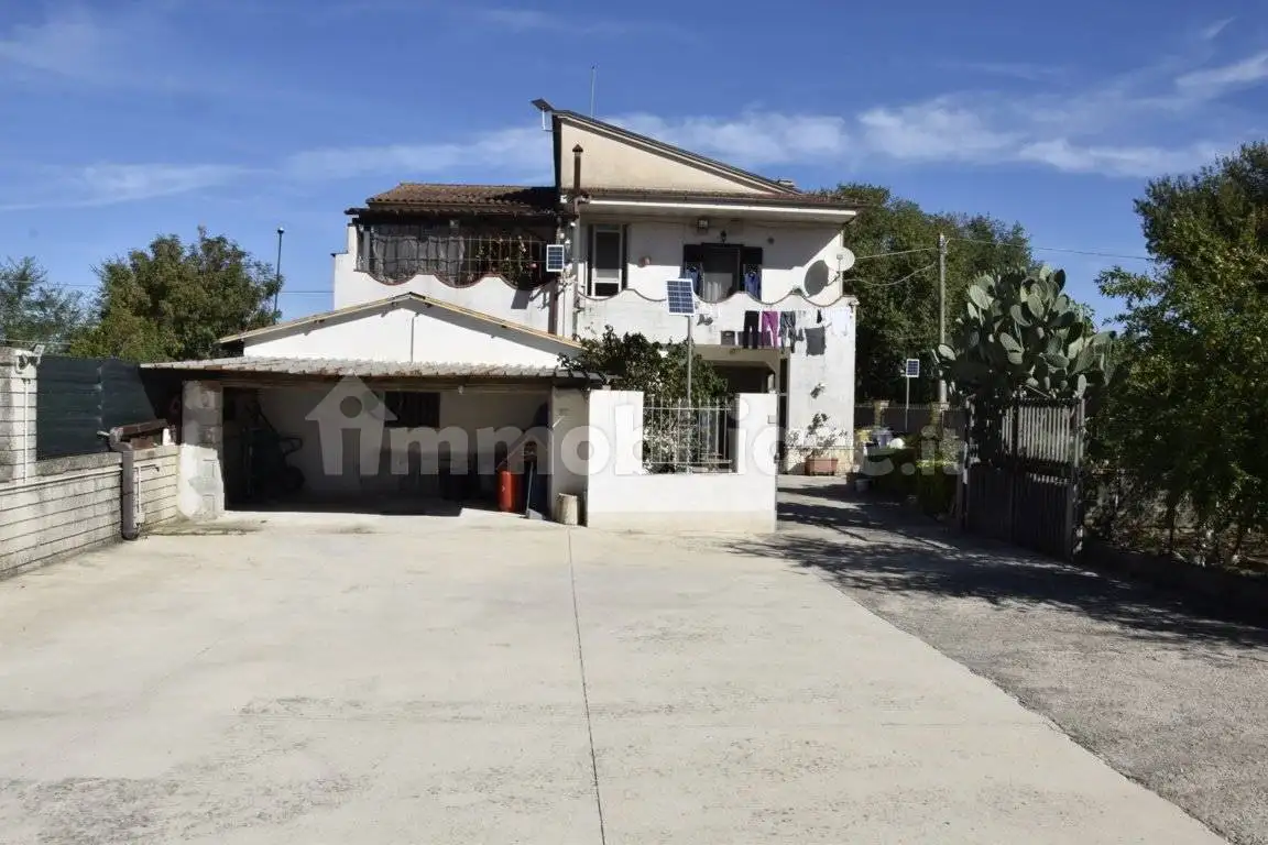 Villa in vendita a Esperia