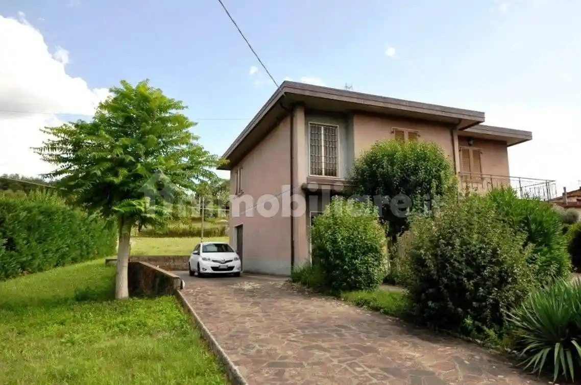 Villa in vendita a Terranuova Bracciolini