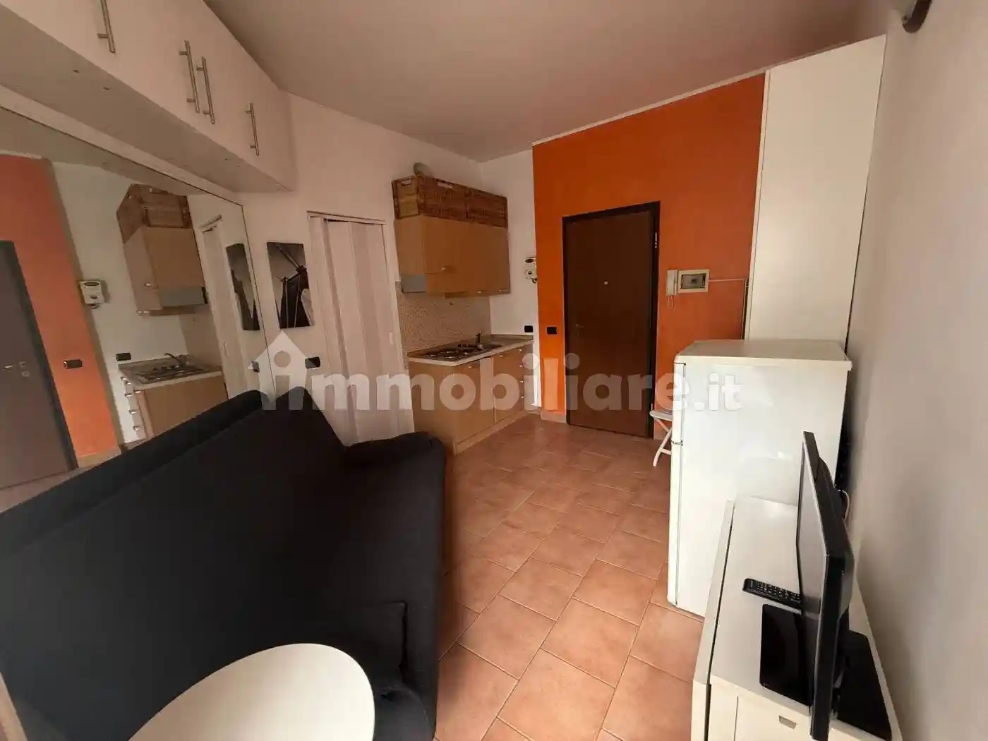 Monolocale via Friuli 26/A, Porta Romana - Medaglie d'Oro, Milano - foto 2