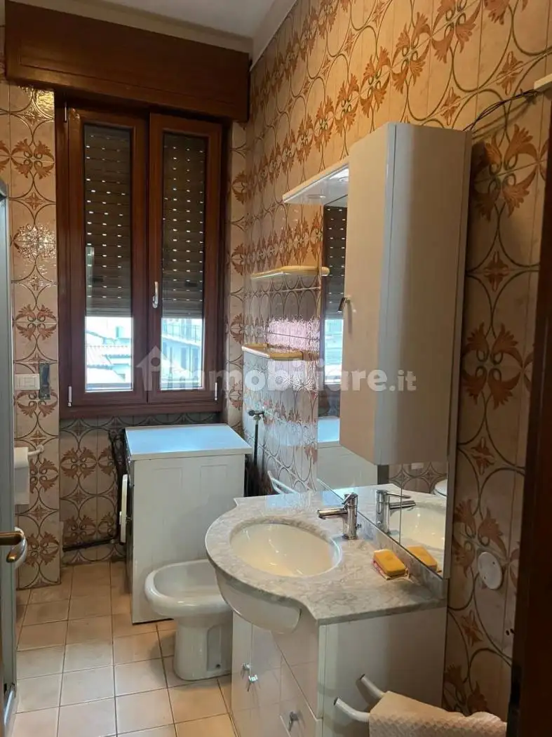 Appartamento in affitto a Rho