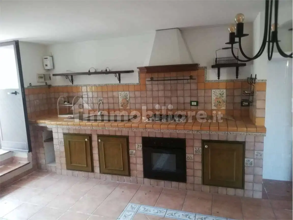 Villa in vendita a Sparanise