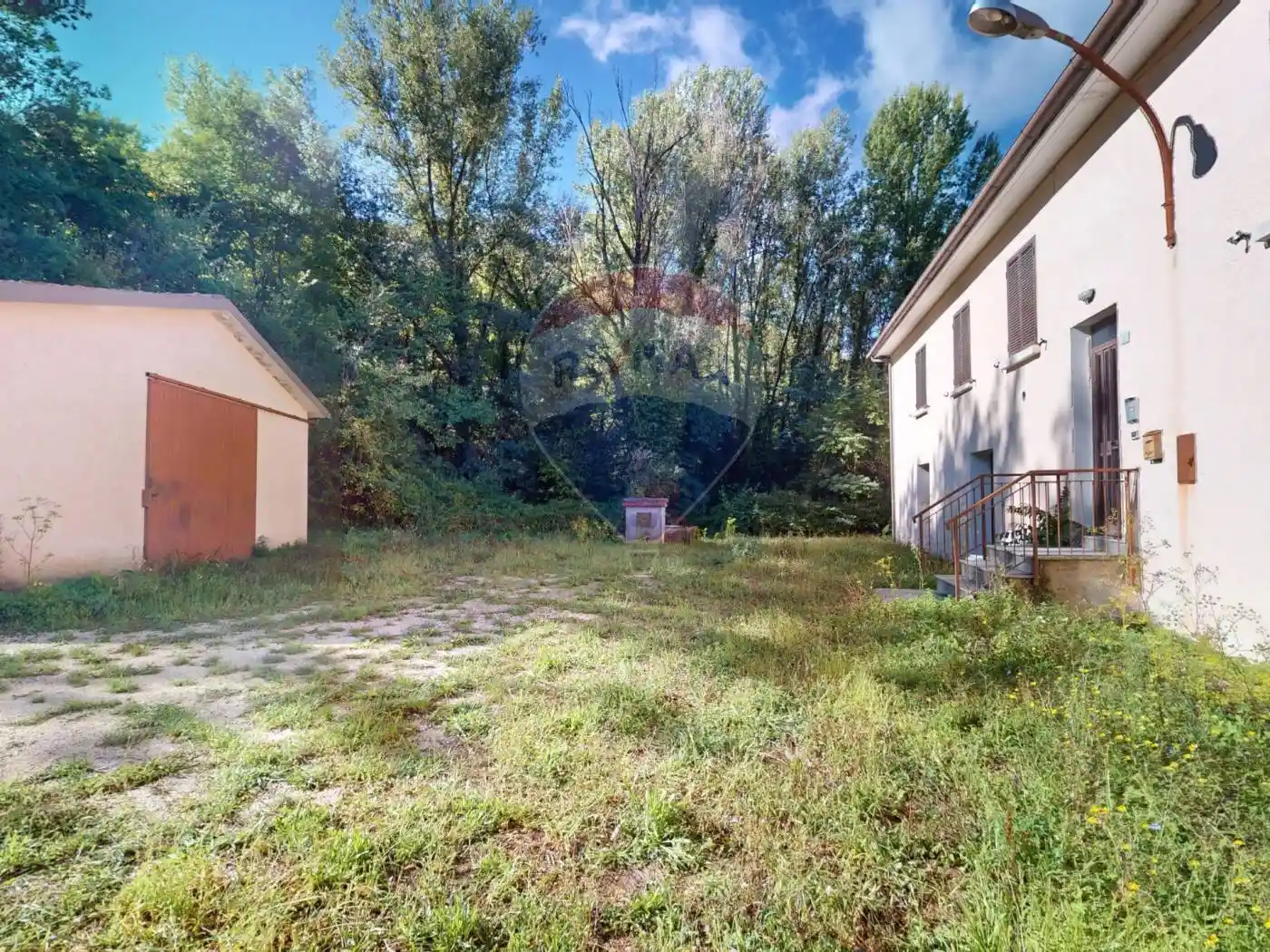 Rustico, da ristrutturare, 246 m², Valtopina - foto 2