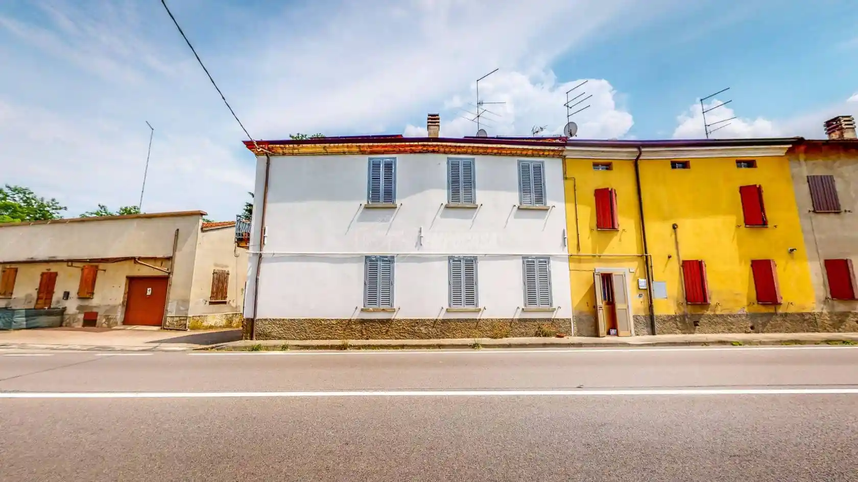 Casa indipendente in vendita a Collecchio