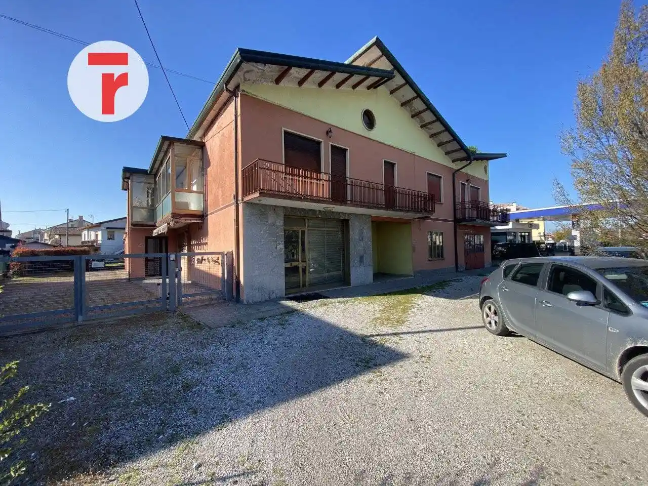 Palazzo - Edificio in vendita a Campodarsego