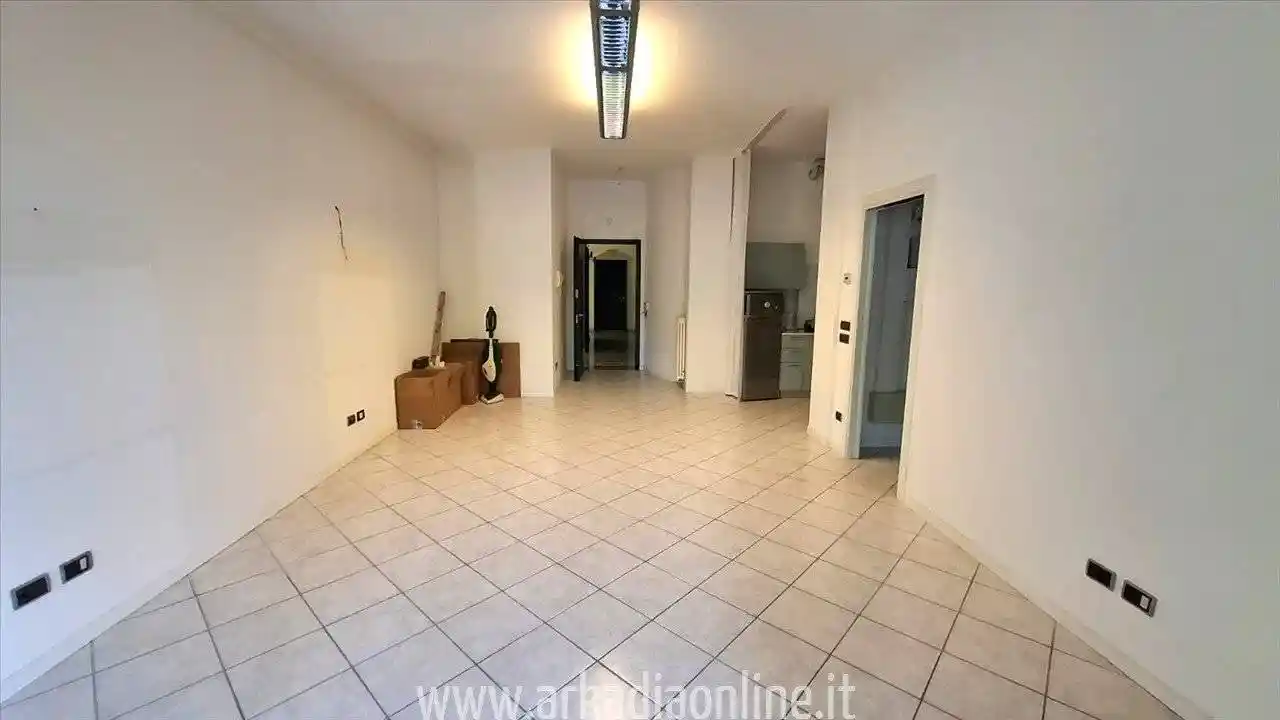 Appartamento in vendita a Piacenza