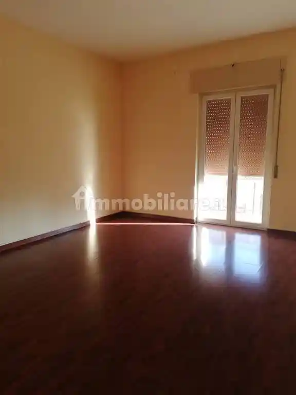 Trilocale via pironti, Emanuele II, C. Colombo, Morelli e Silvati, Avellino - foto 5