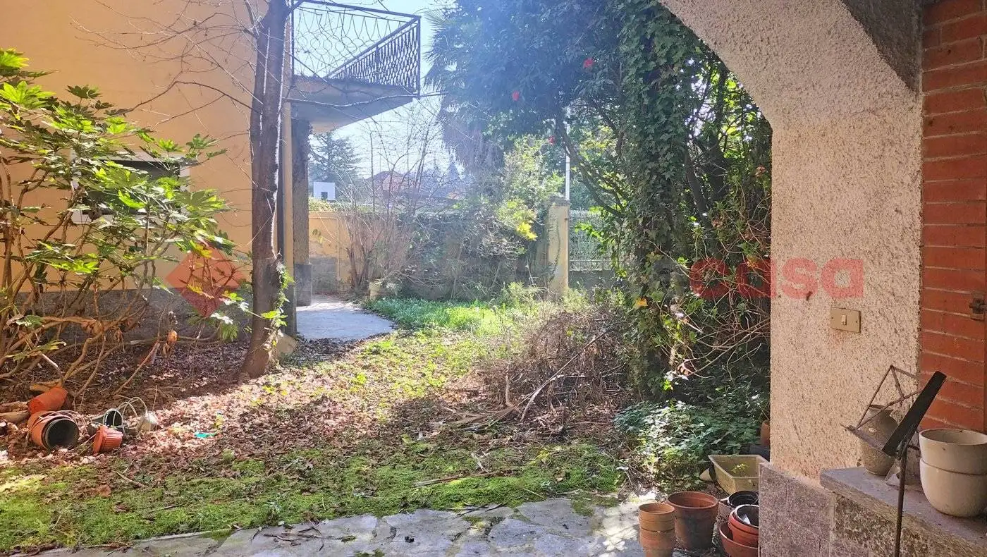 Terratetto unifamiliare via papa giovanni xxiii, Conturbia, Agrate Conturbia - foto 5