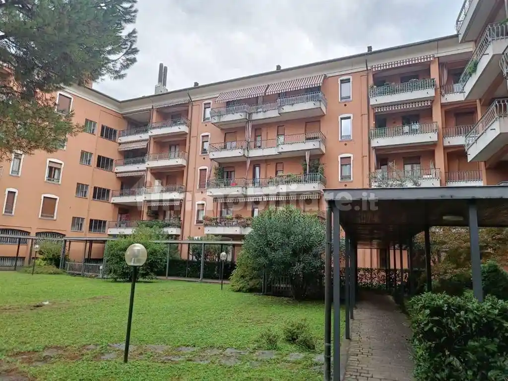 Appartamento in vendita a Como