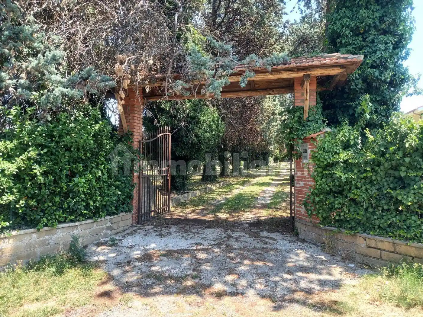 Villa in vendita a Zagarolo