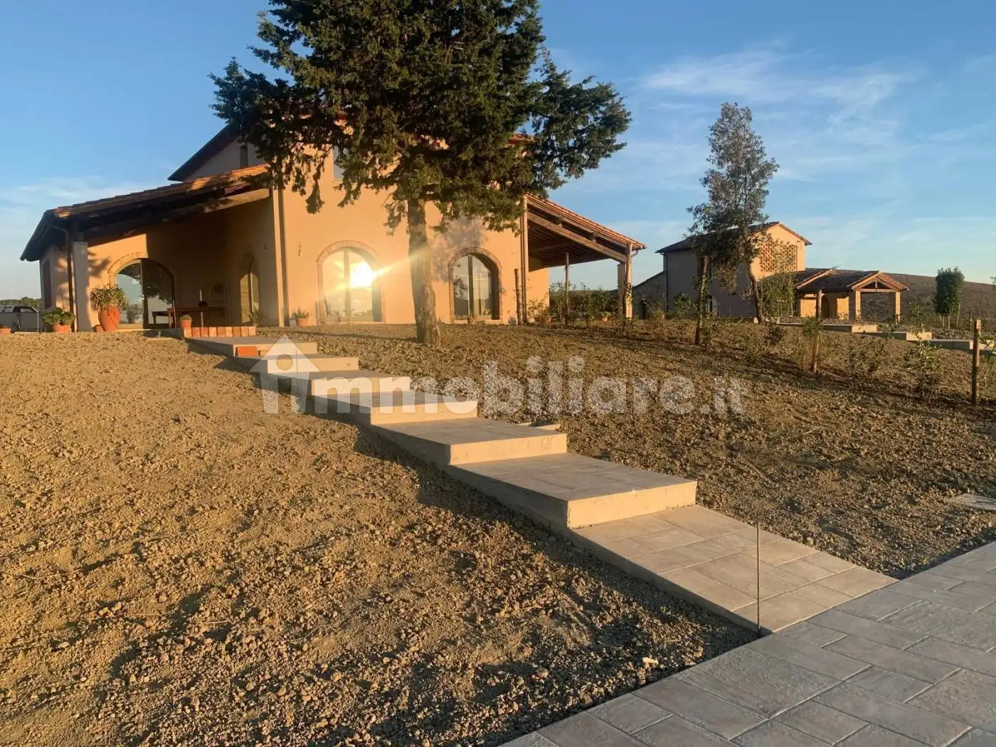 Rustico - Casale in vendita a Lajatico