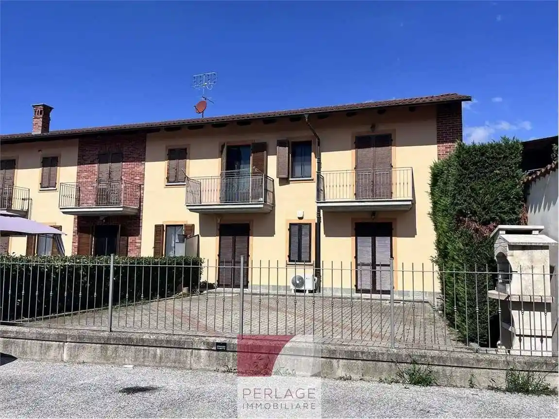 Appartamento in vendita a Sanfrè