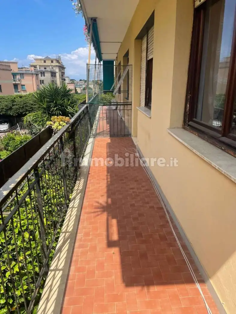 Appartamento in vendita a Genova