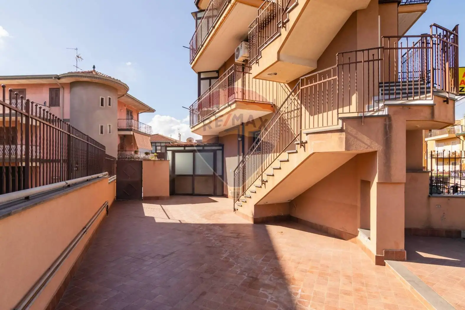 Trilocale viale Papa Giovanni XXIII 54, Centro, Camporotondo Etneo - foto 4