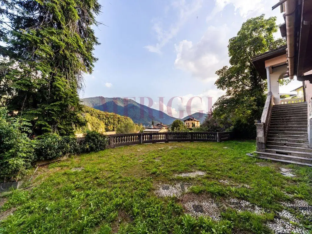 Villa unifamiliare via Santissimi Giovanni e Paolo 1, Centro, Asso - foto 3