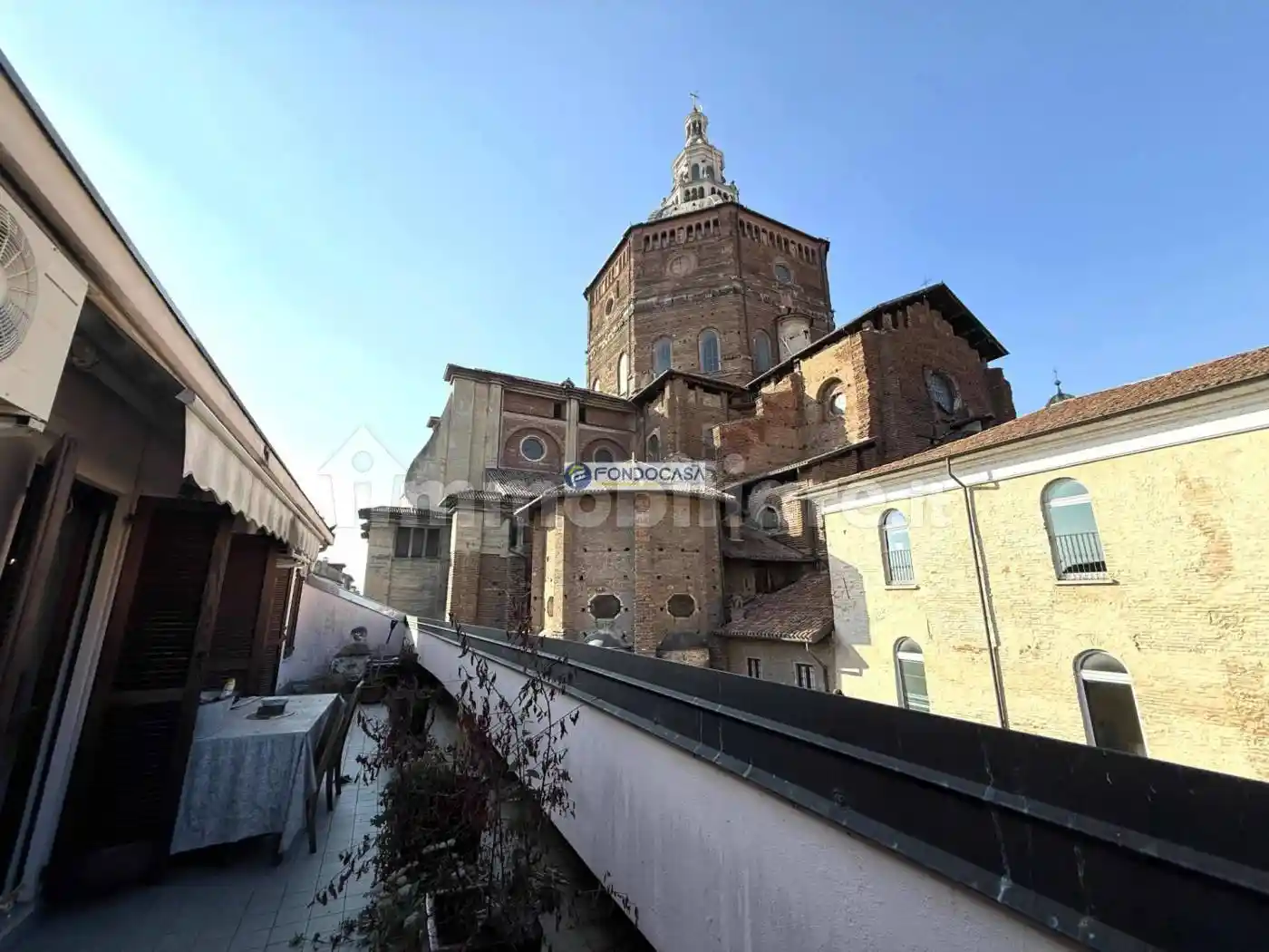 Appartamento in vendita a Pavia