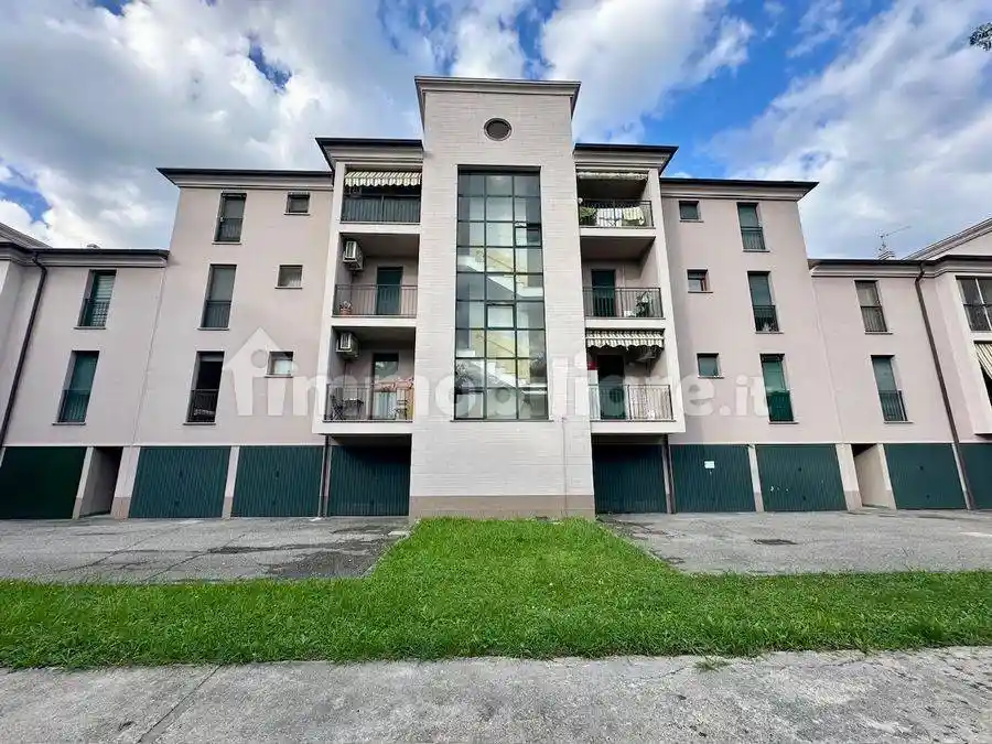 Appartamento in vendita a Brescia