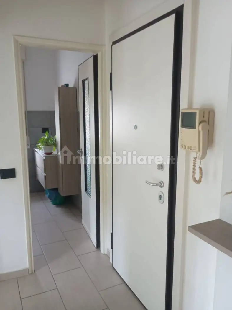 Appartamento in vendita a Merone