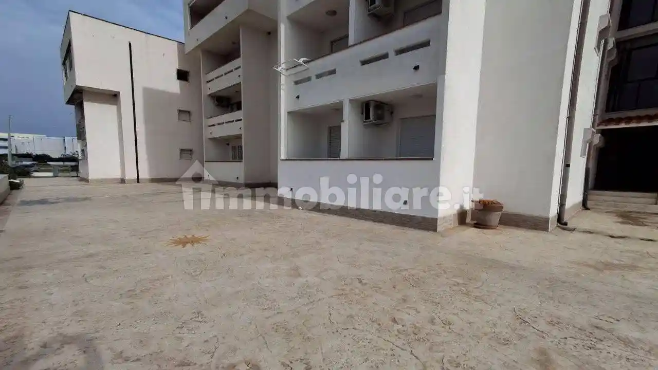 Appartamento in vendita a Lesina