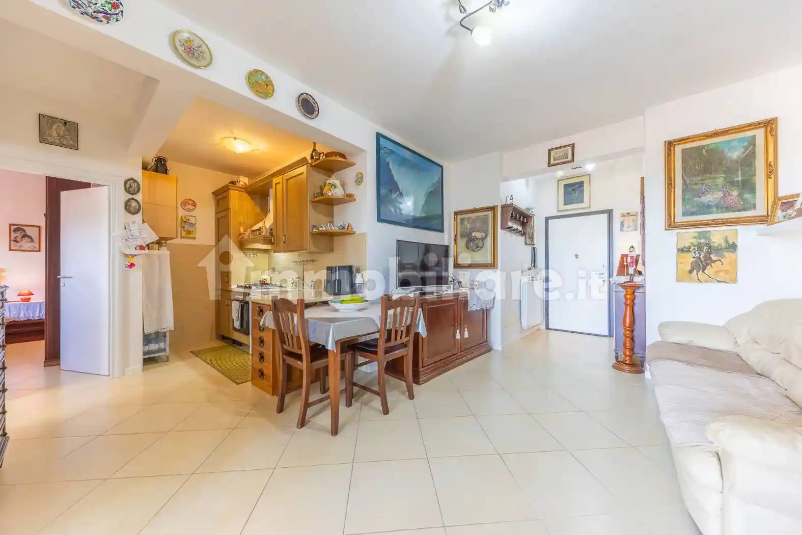 Appartamento in vendita a Roma