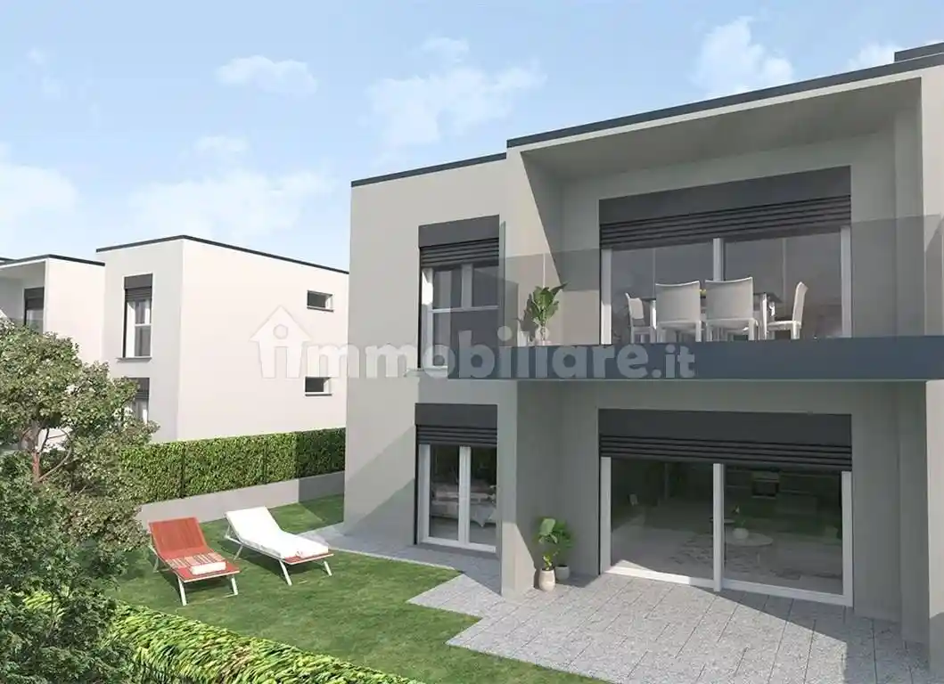 Appartamento in vendita a Bizzarone