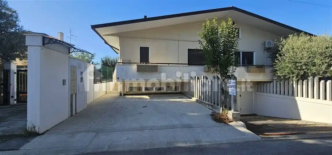 Appartamento Contrada Villa Martelli 174, Centro, Lanciano - foto 2