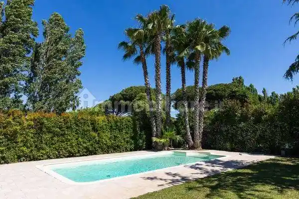 Villa plurifamiliare via Timante, Casal Palocco, Roma - foto 2