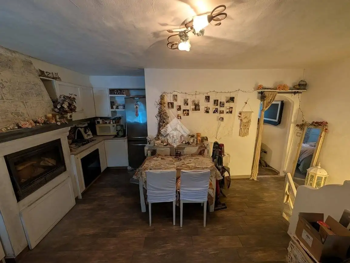 Casa indipendente in vendita a Gemmano