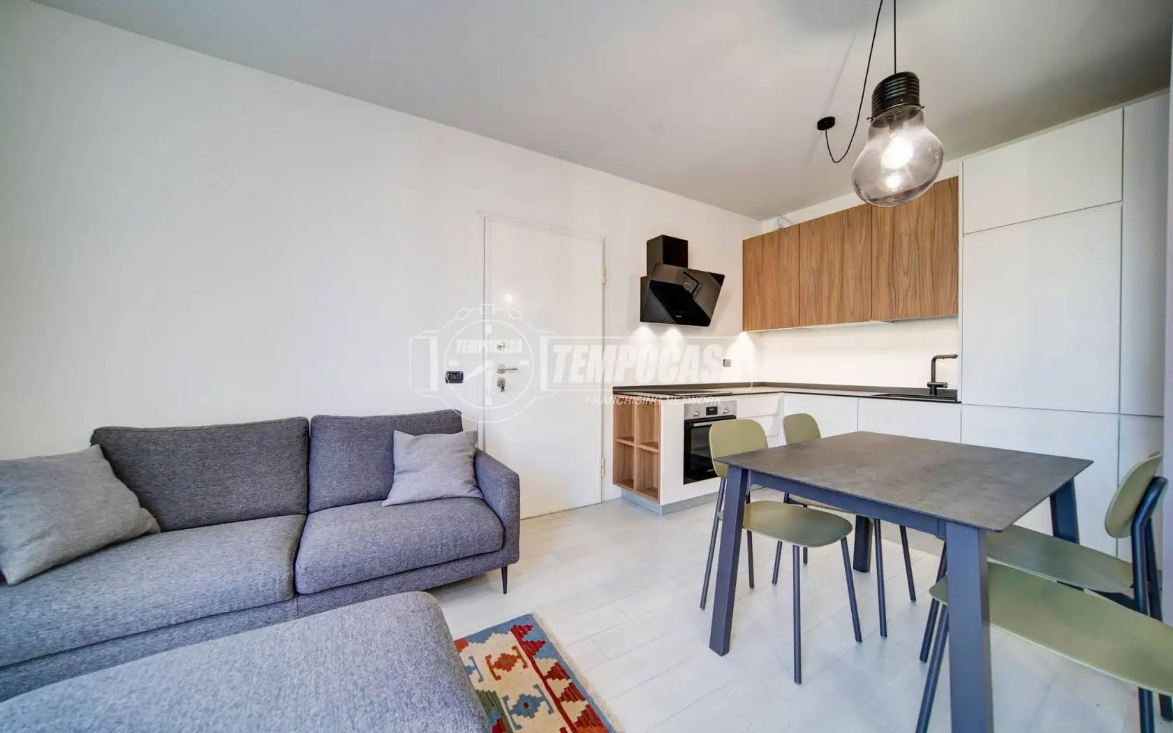 Appartamento in vendita a Besnate